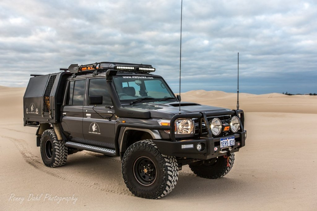 xcruiser-new-lights-and-bar-work-2.jpg.p_901f060650cbe303f5b520ef8b7fb187f82094ce.jpg