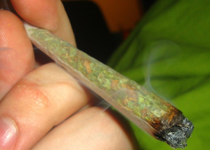 XeP9cHTsCcXSspNi837Q_spliff.jpg