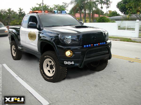 xrunner_police_truck .jpg