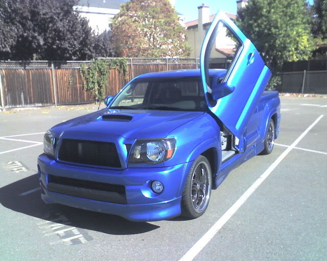 xrunner_with_lambo_doors_80e7dd2d5fc0fb6e292c0a3e5a52b350c5e8e494.jpg