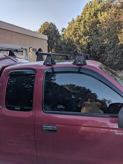 Yakima Q Towers with Q-16 Clips on 2000 Tacoma ExtraCab RESIZED.jpg