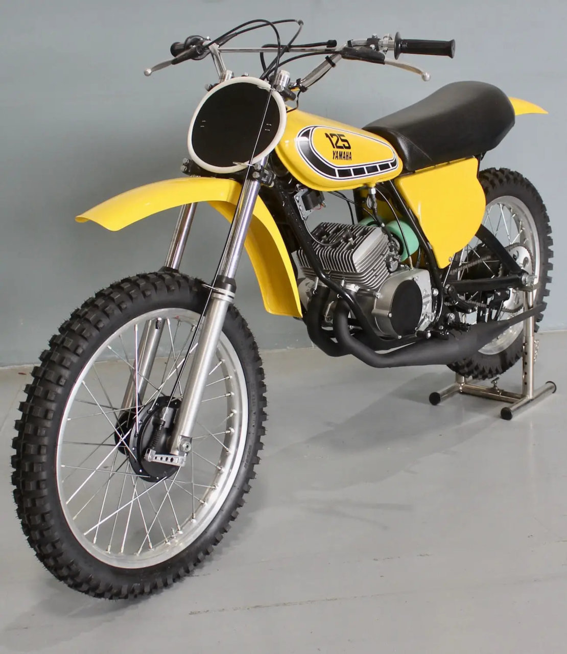 YAMAHA-TA125-TWIN-2205.jpg