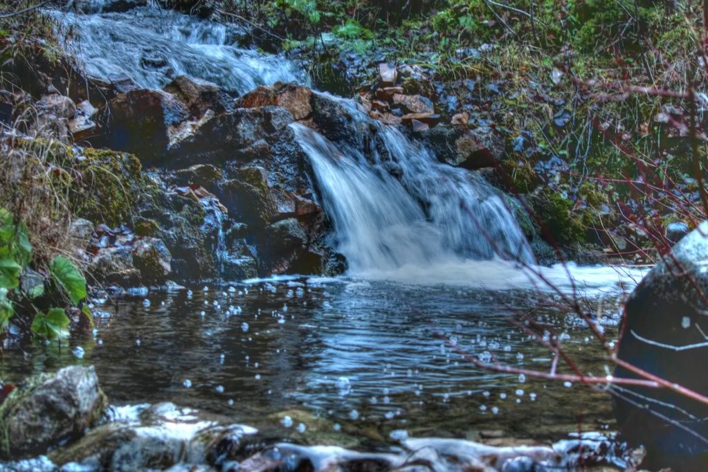 yetanohterstream_56694e90d79b39af93b722e2038c77519ed7c202.jpg