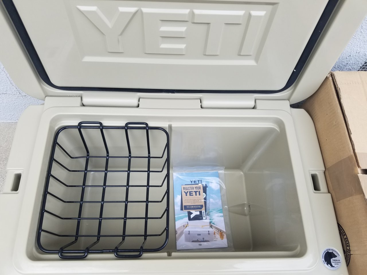 Yeti YT45 Tundra Series 45 Quart Cooler - White