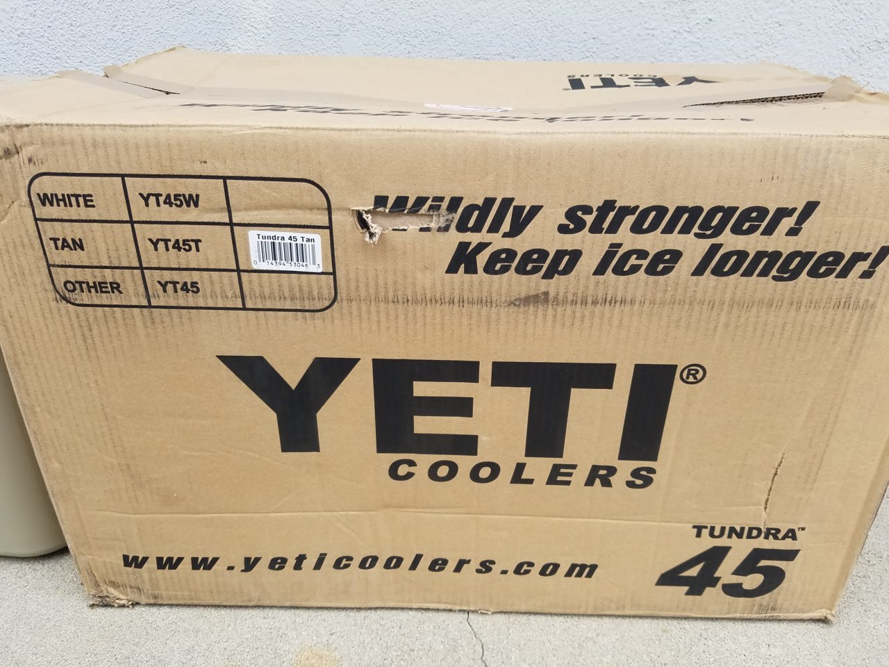 Yeti YT45 Tundra Series 45 Quart Cooler - White