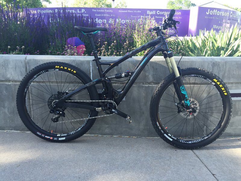 YetiSB5 Enduro.jpg