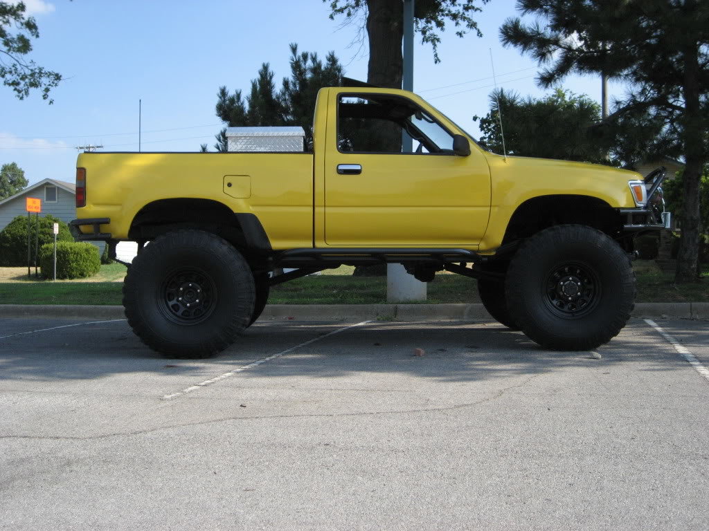 yota30_d70eb887d8188b25f45de3f072ee220de8a52be2.jpg