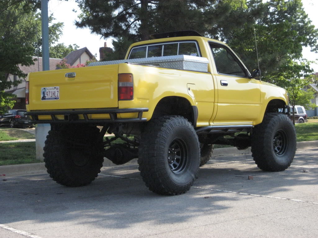 yota41_d596b4b08c4b8d597133d0a5511c74ade393c8a3.jpg