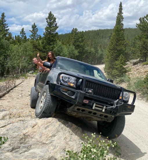 YOTE1.jpg