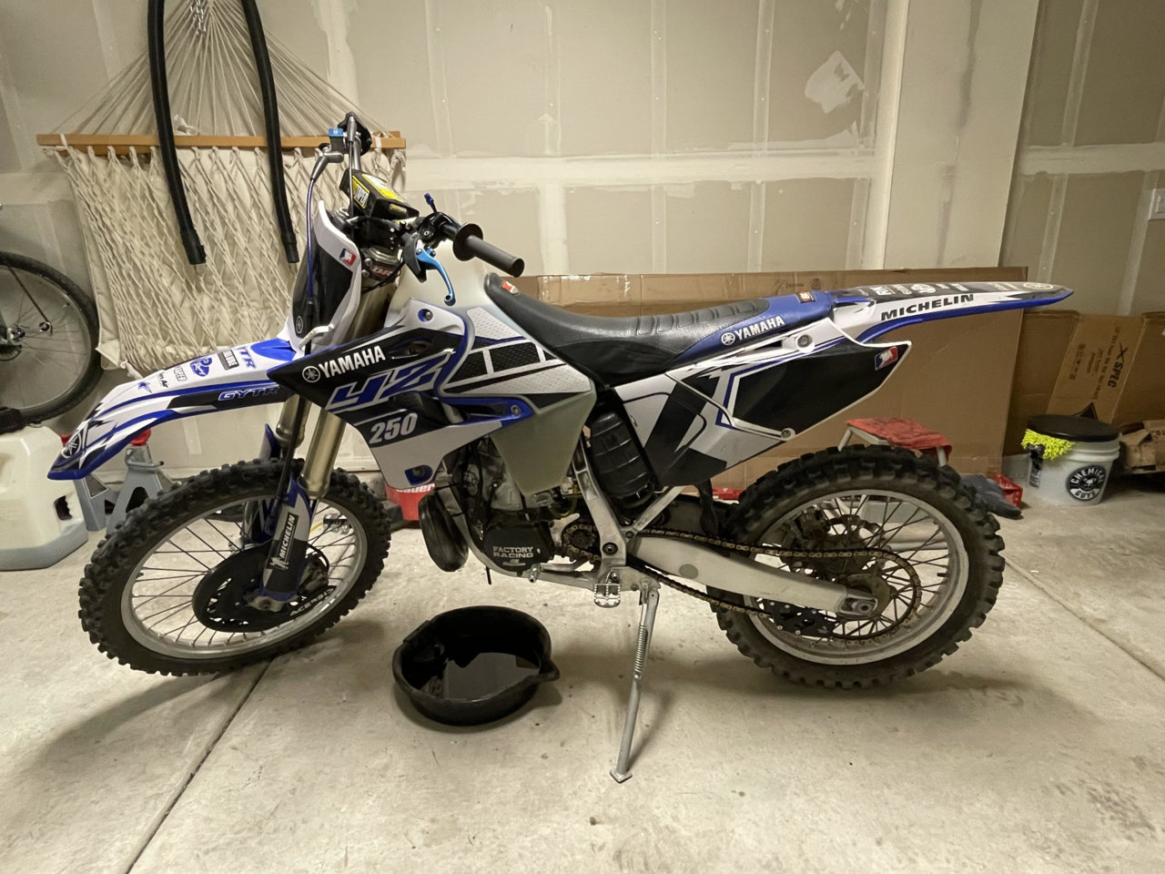 YZ250.jpg