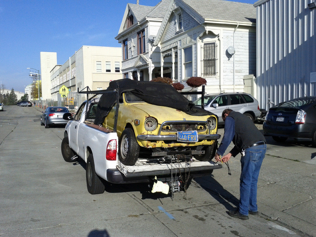z600_unloading_7b0af5908ba74c0fc13e3e83d1ea687f977a1993.jpg