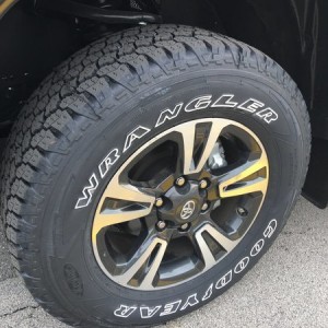 Goodyear Wrangler Adventure A/T Kevlar