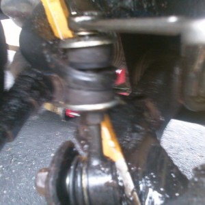 !st Gen you have to remove only the sway bar link.