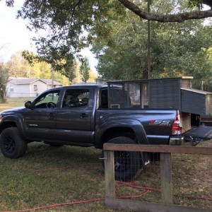 Finally testing out the Dakars with this huge payload! (~55lb chicken coop)