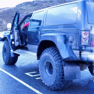 Iceland Mall Crawler