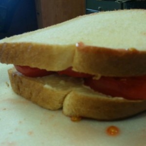 Nov tomato sammich
