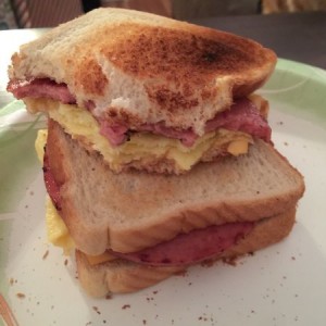 Breakfast time!!!!