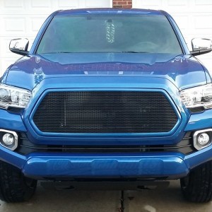 Custom-Grille-For-2016-Toyota-Tacoma-04