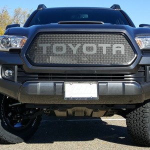 Custom-Toyota-Tacoma-2016-Grille-With-Letters-01