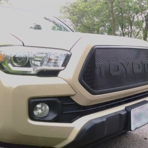 Custom-Toyota-Tacoma-2016-Grille-With-Letters-15