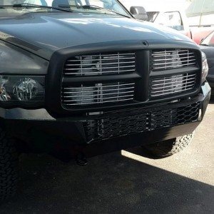 New intercooler and grill on the tow pig