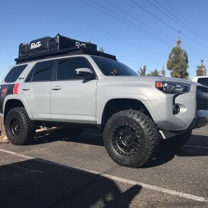 4Runner build all finished for those of you who didn't see it at Overland West. (Tent is for sale also. PM for pricing)