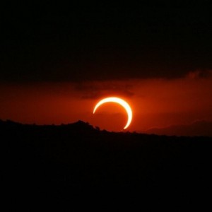 Reverse Solar-eclipse-may-2012-010