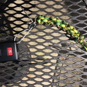 paracord key fob lanyard with retainer