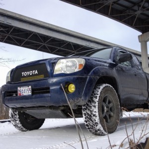 Snow Tacoma 2017