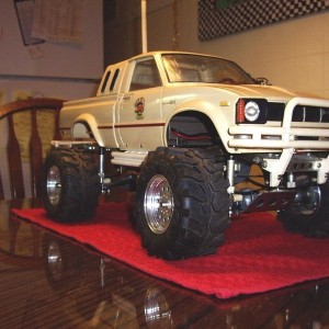 tamiya toyota bruiser