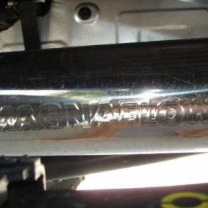 MagnaFlow Stainless Straight Through  Muffler