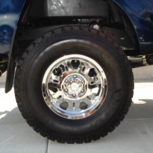 Pro Comp 17" Chrome Series 607's U.S. Stryker's