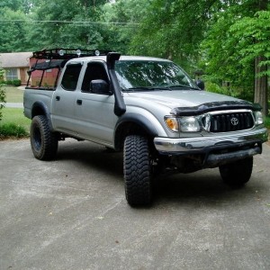 Clean '02 Taco with New Rack