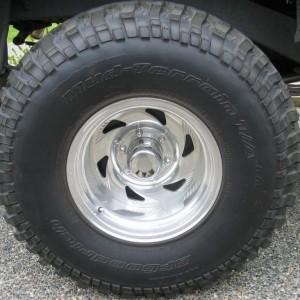 BFG 35/12.50/16 tires