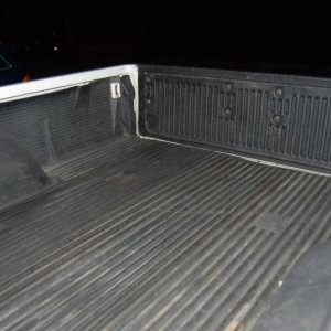 2000 tacoma reg cab bedliner - free