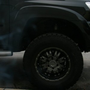 305/65/r17s