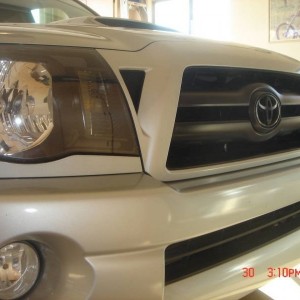 Front grill black condensor