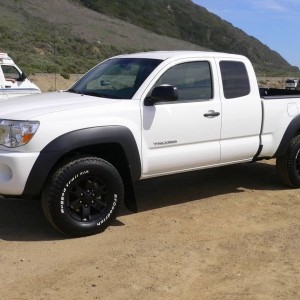 08 ACCESS CAB RUGGED TRAIL