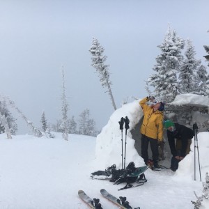 Top of glory, blower pow all the way down. Off to work!