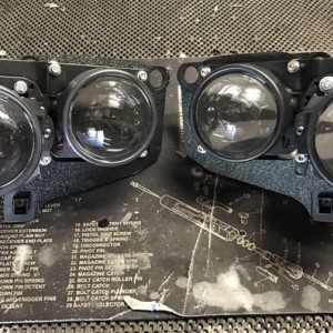 Brackets_with_lights