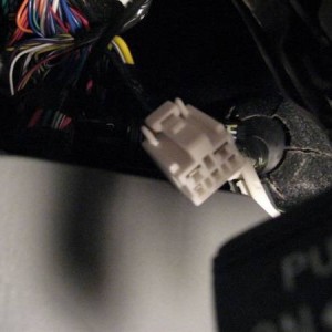 Factory brake controller plug