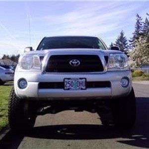 toyota_front
