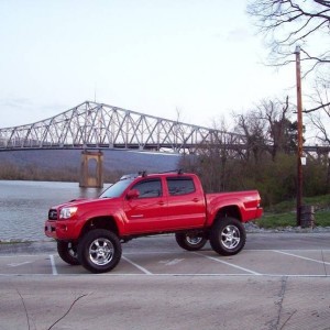 07 tacoma by the bridge