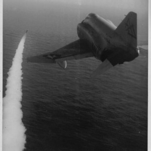 Det_59_F4_Firing