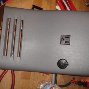 Center console Power outlet & Cigarette lighter