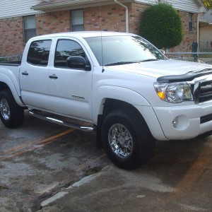 White 2008 Tacoma Double Cab