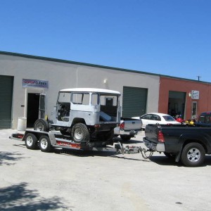 Hauling the FJ out for Paint