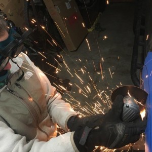 My gf playing cut TW truck up