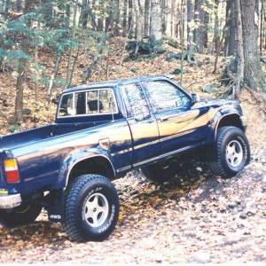 1990 SR5 V6 auto Xtra Cab