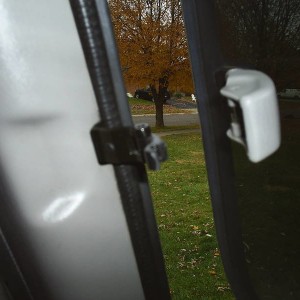extracab back window